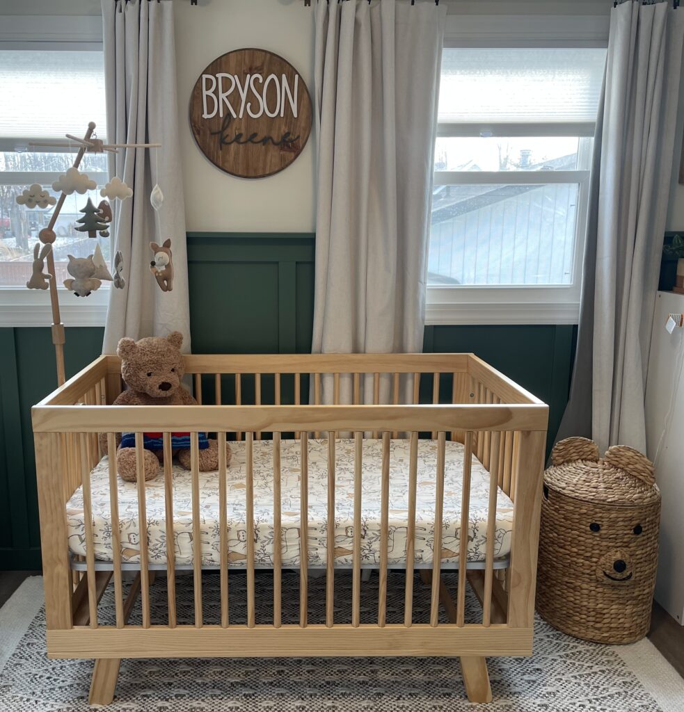 Photo of a crib in a nursery for organizing for baby 