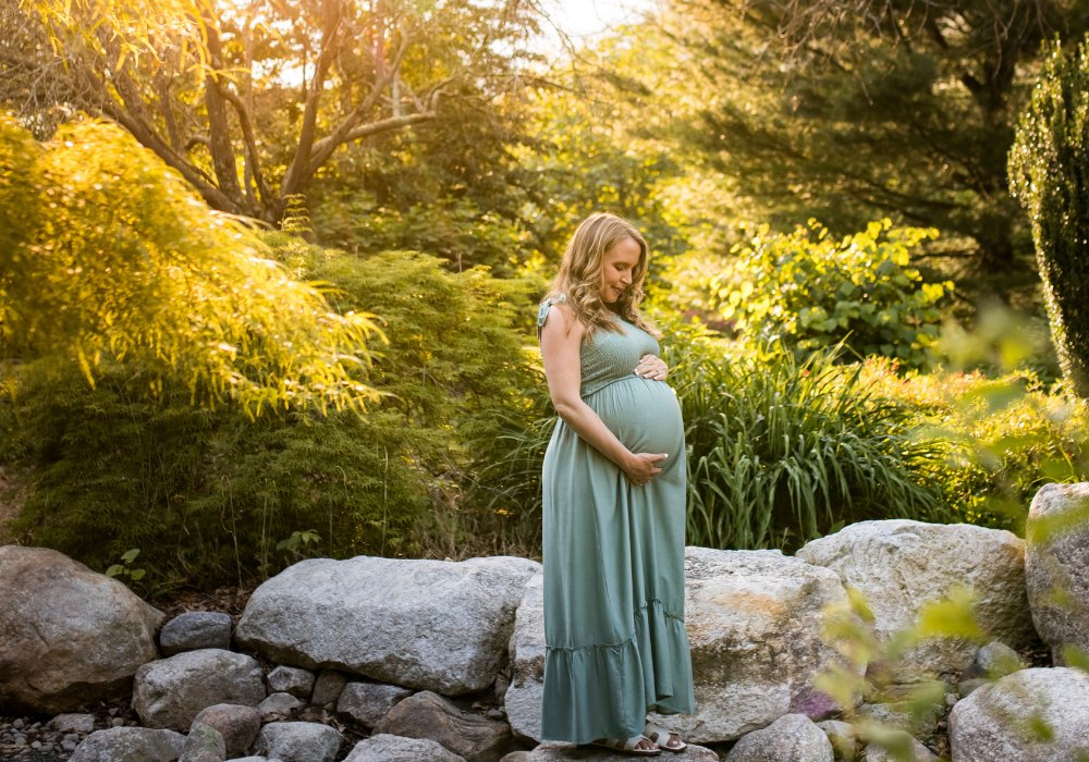 Photo of me pregnant when preparing for baby 