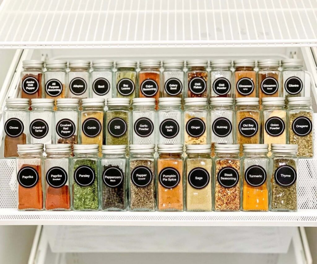 Spices jars with round labels on them