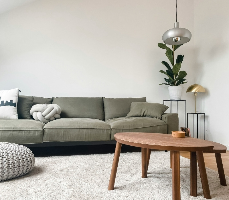 Decluttered living room