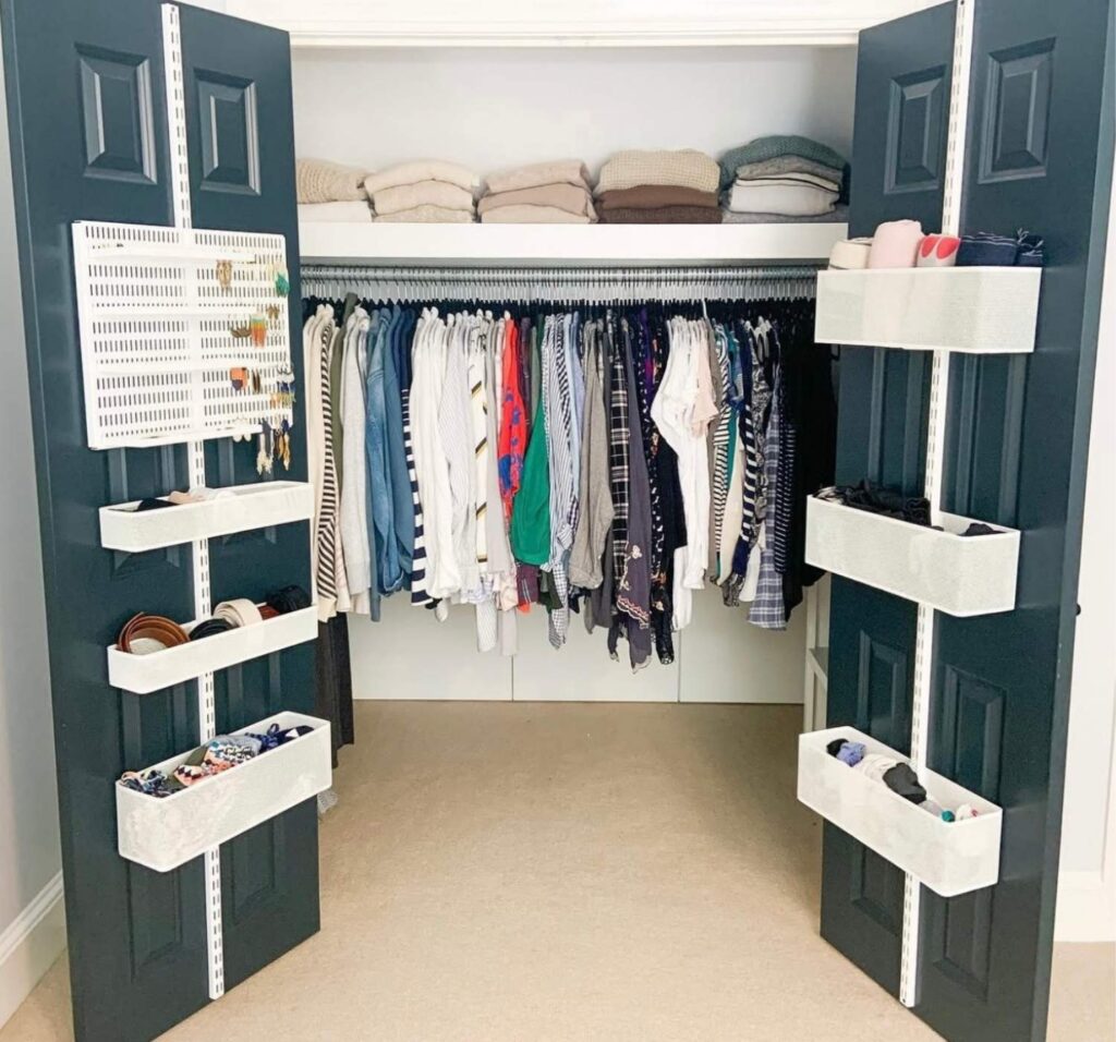 Picture of closet with hanging door organizers