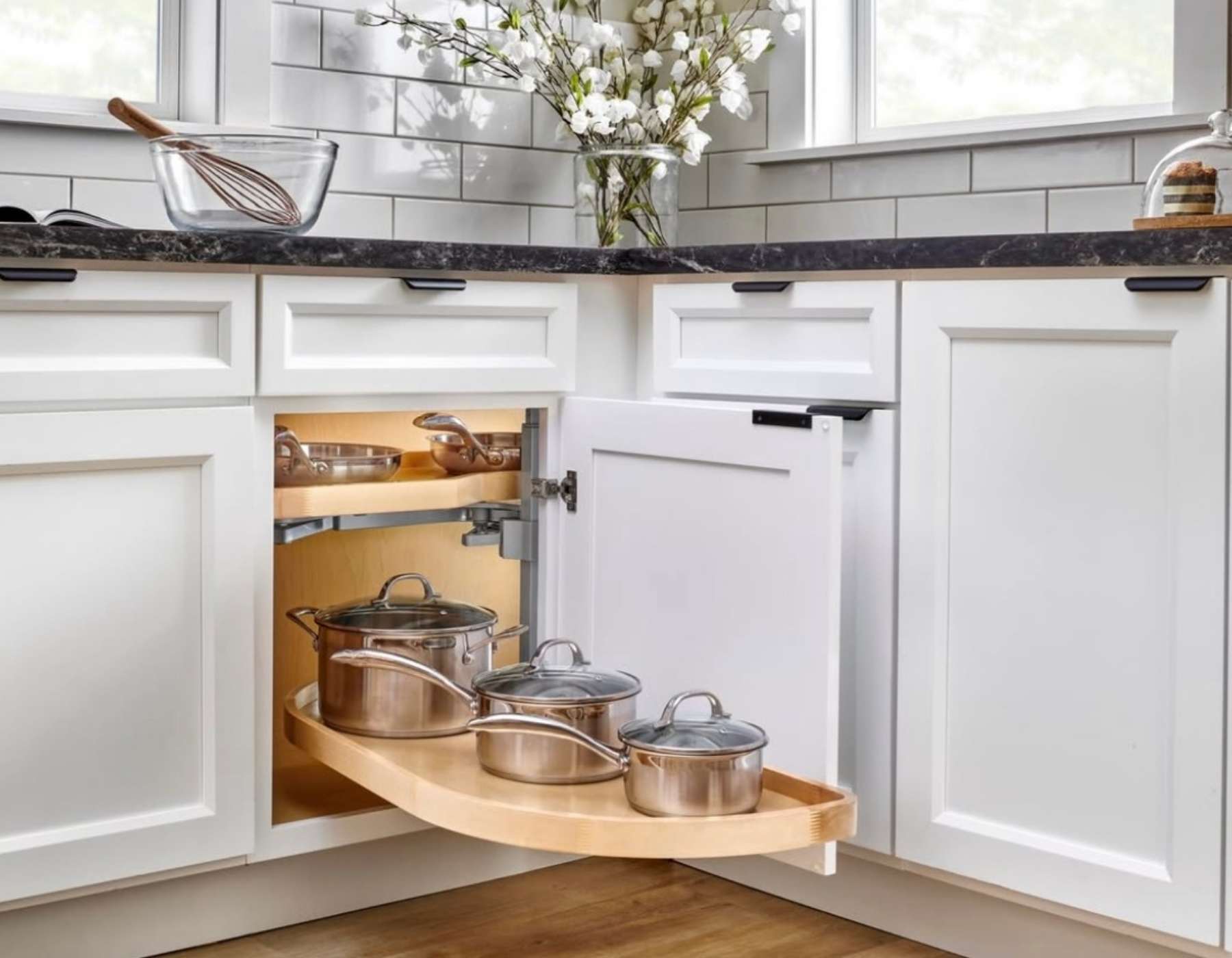 How to Organize Pots And Pans Cabinet: Expert Tips